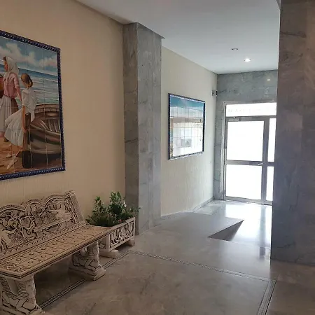 El Piso Apartment *
